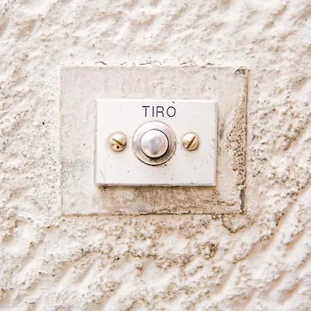 Interno 7, Tra La Fiera Ed Il Centro בולוניה