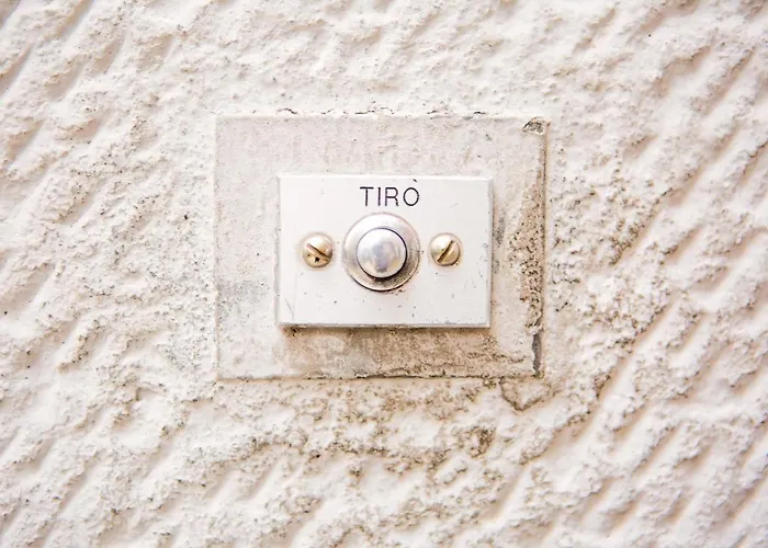 Interno 7, Tra La Fiera Ed Il Centro Bologna